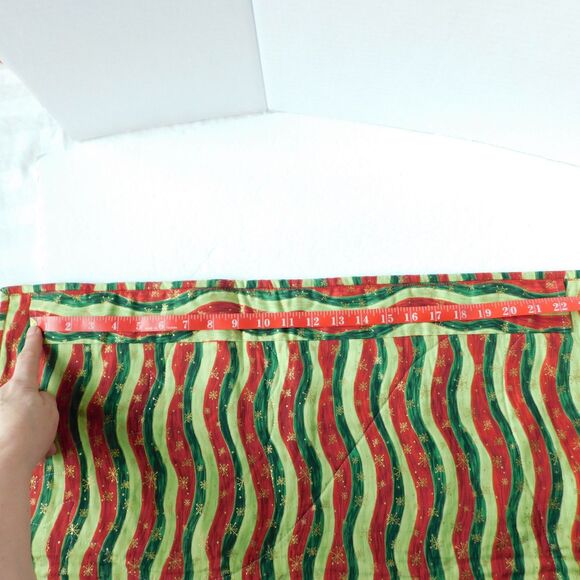 Christmas Quilted Wall Hanging Advent Calendar Handmade Pockets 25x21 EUC! - Picture 11 of 16